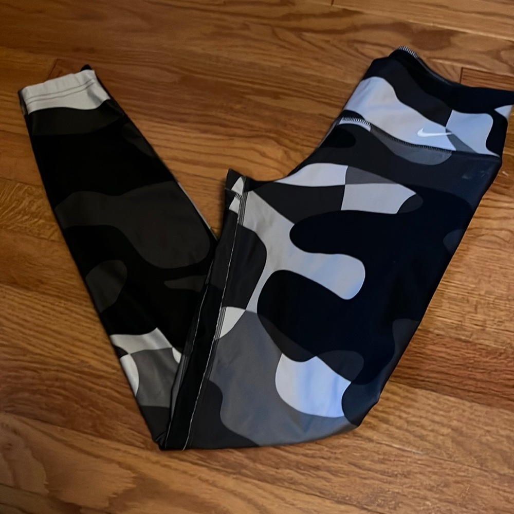 Nike Camo Work Put Tights